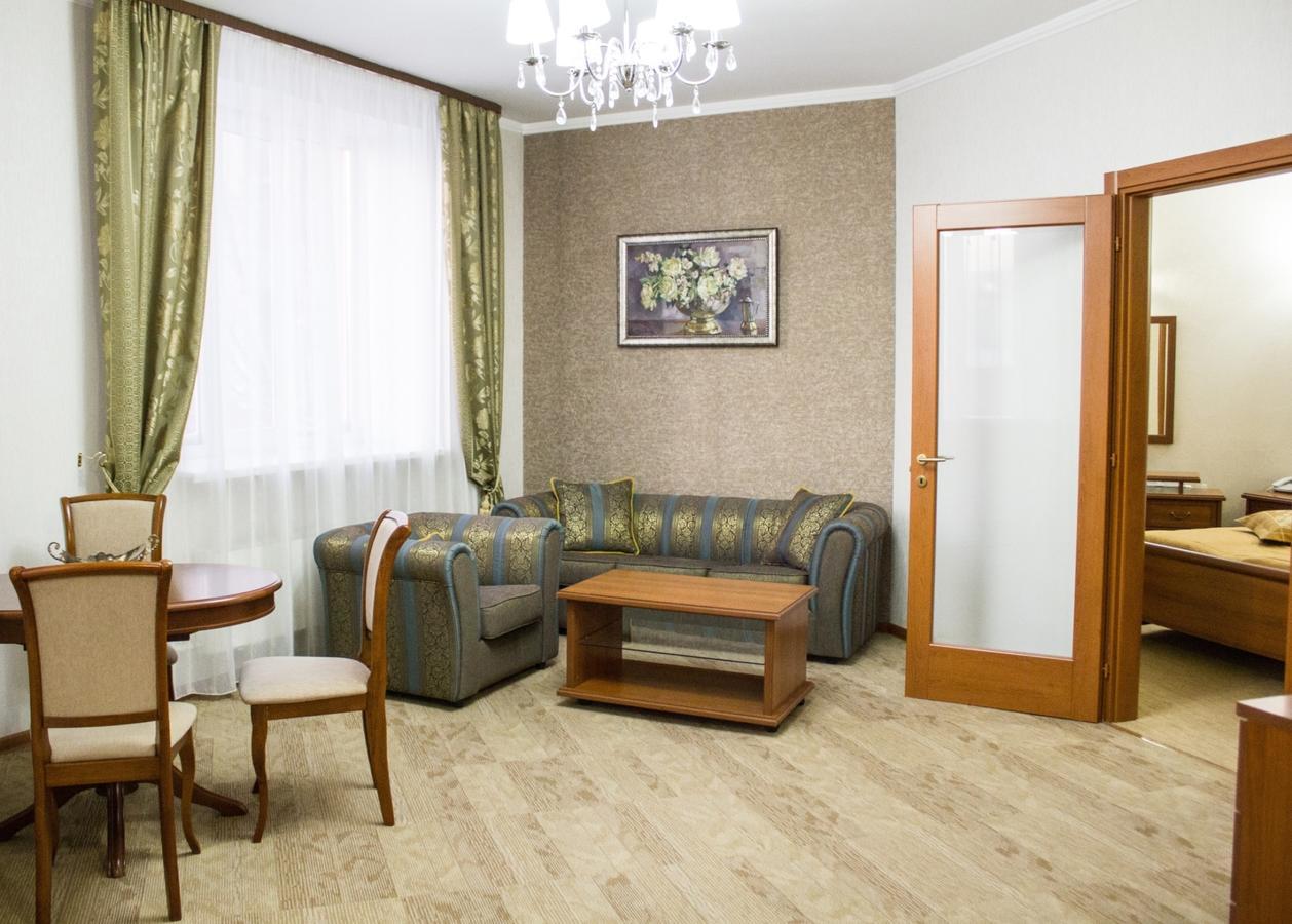 Empire Hotel Ιρκούτσκ Δωμάτιο φωτογραφία